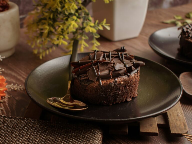 How to Make Jamaican Black Rum Cake